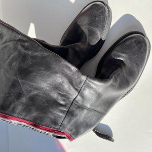black leather boots, size 8   Frye